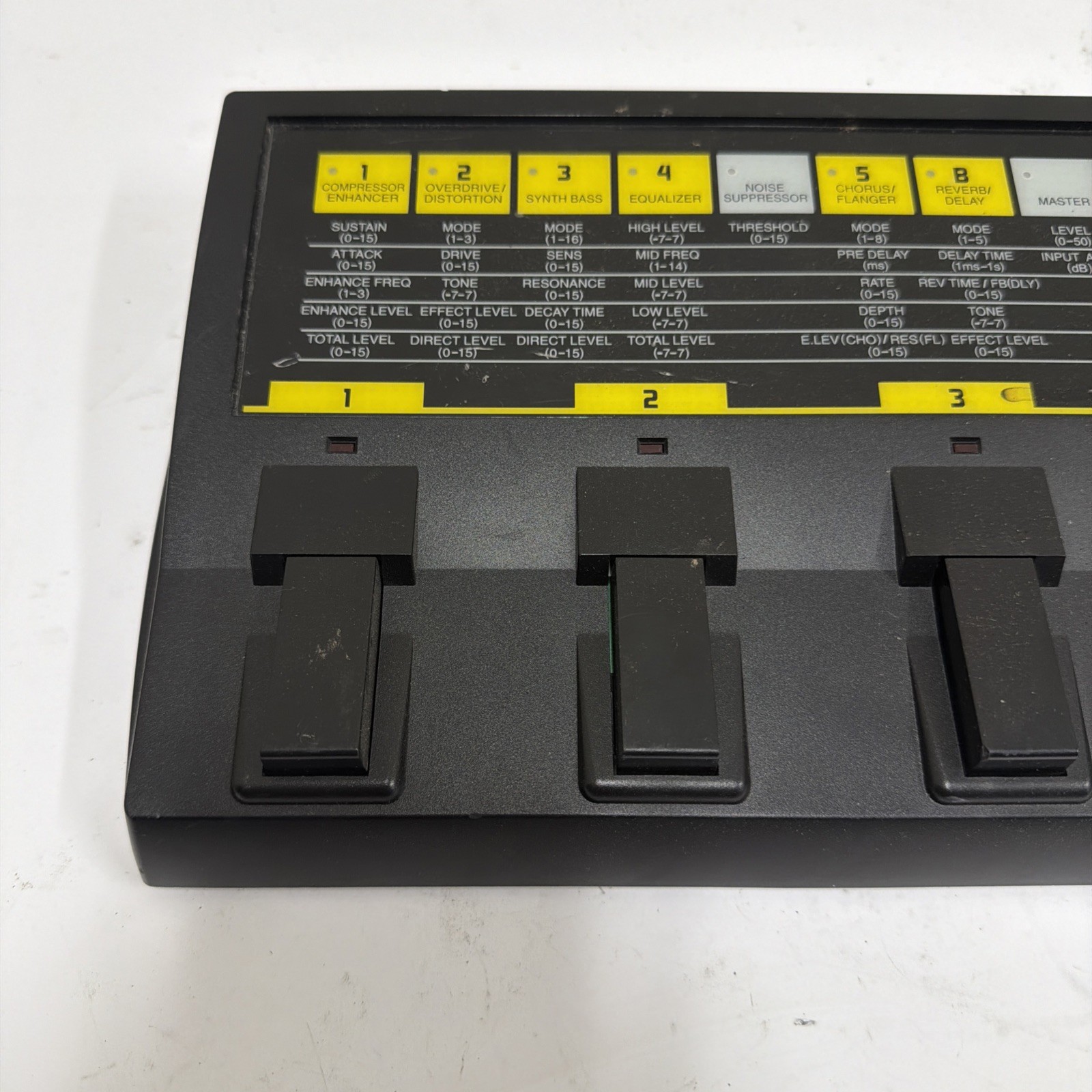 Boss ME-6B Bass Multiple Effects