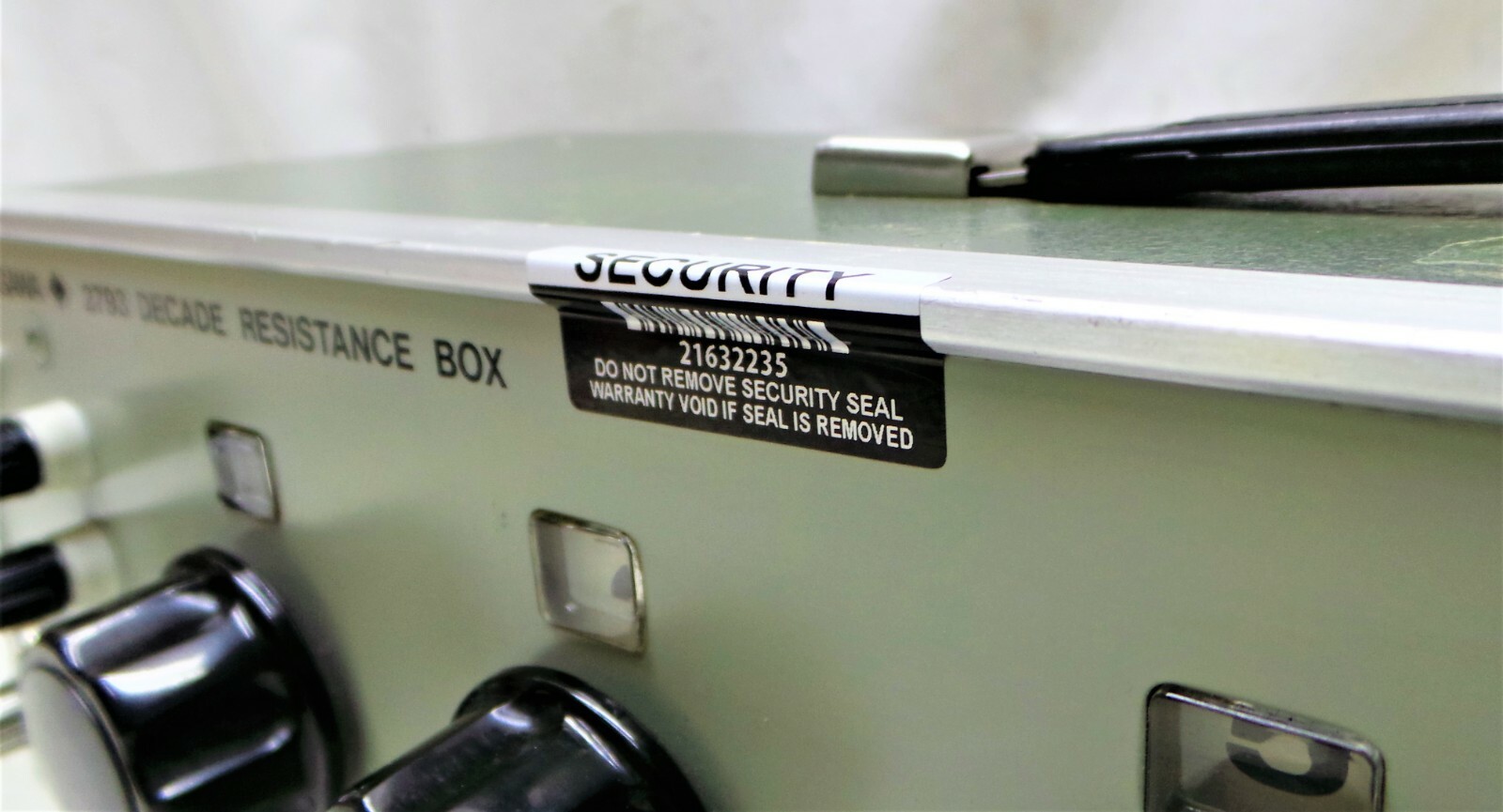 YOKOGAWA 2793 DECADE RESISTANCE BOX.