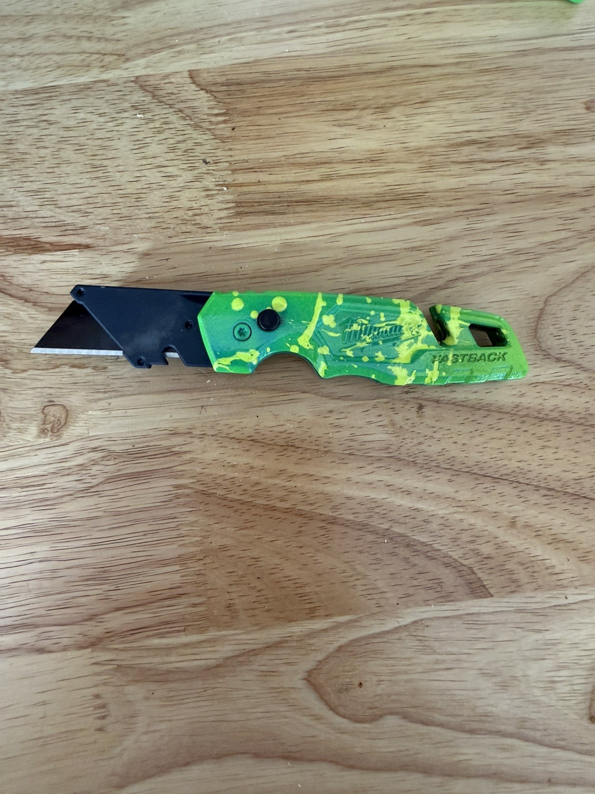 Milwaukee ‎Fastback Flip Utility Knife - Custom Powder coated  (‎48-22-1501)