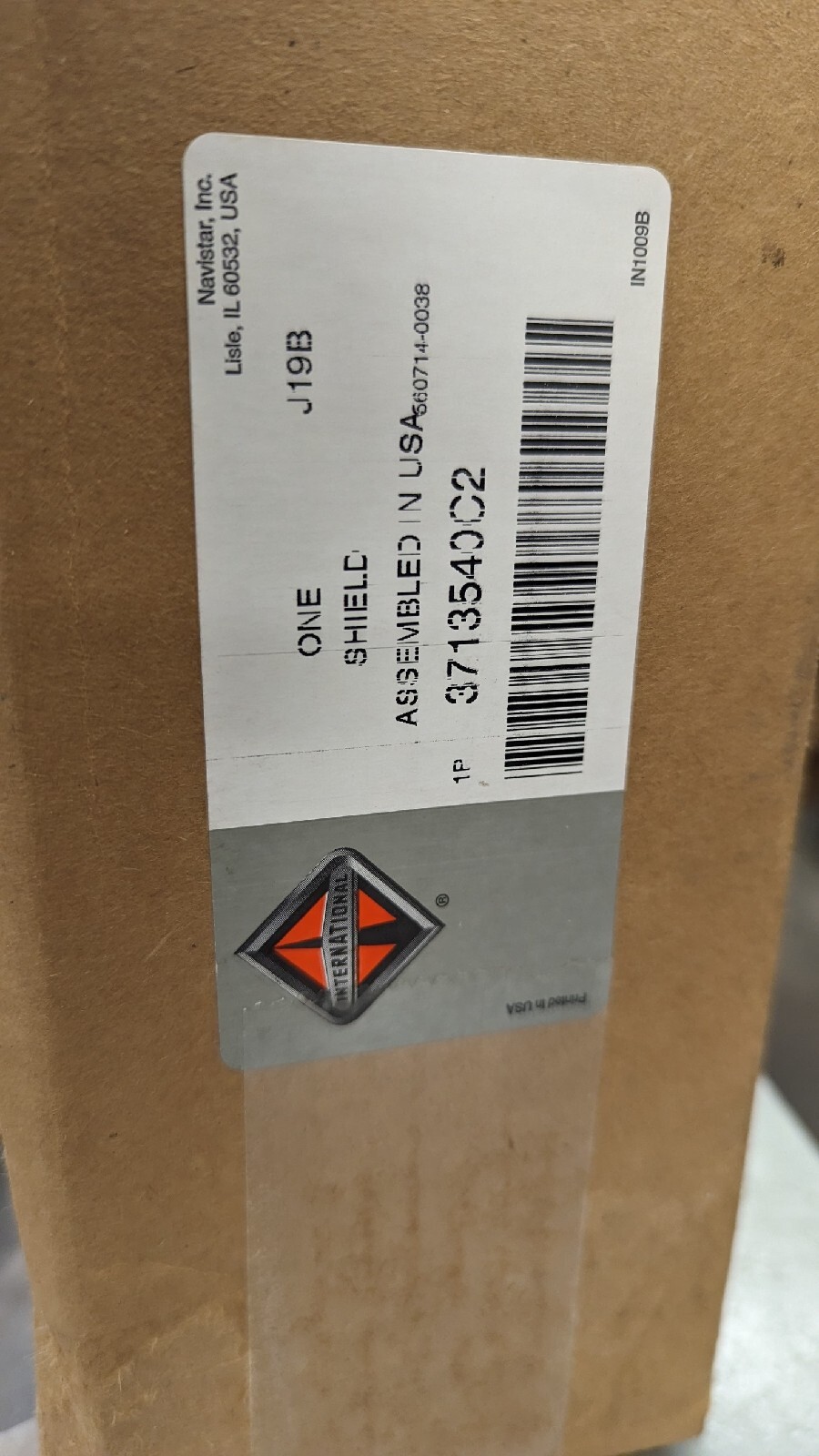 3713540C2 INTERNATIONAL 7400 4400 7500 Inner Door Seal Liner Shield
