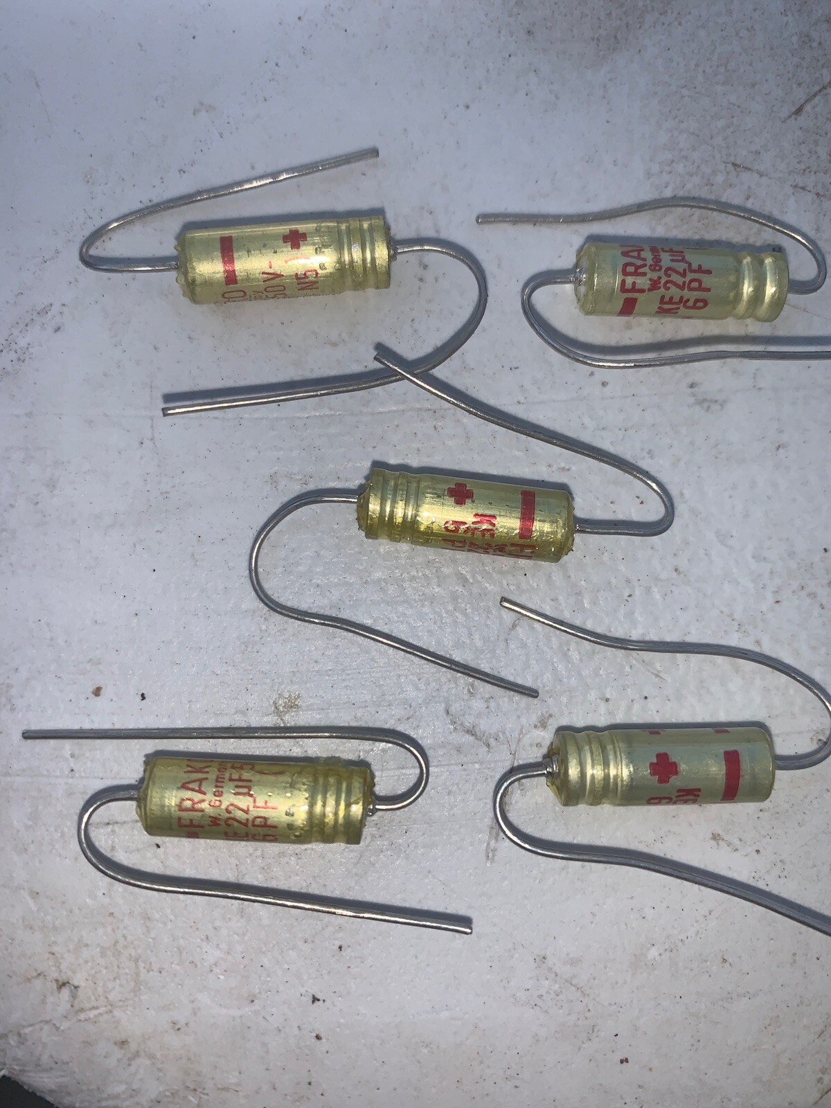 FRAKO 50 Volt KE 22uF Electrolytic Cap’s Axial GPF (M4)Red Mark NOS Qty (5)
