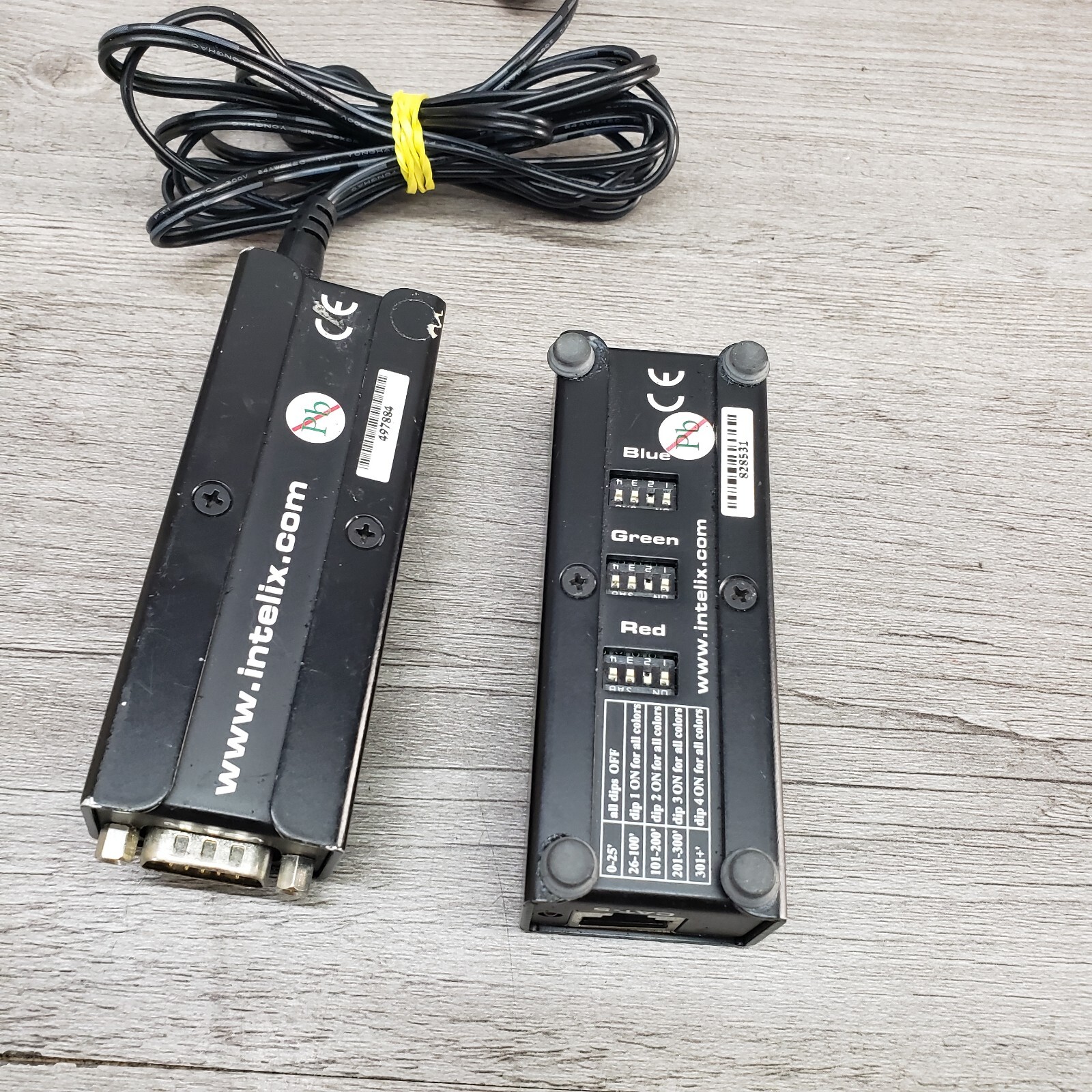 Two Intelix VGA High Resolution Baluns 1 Receive 1 Send CAT 5 Full Speed Modular