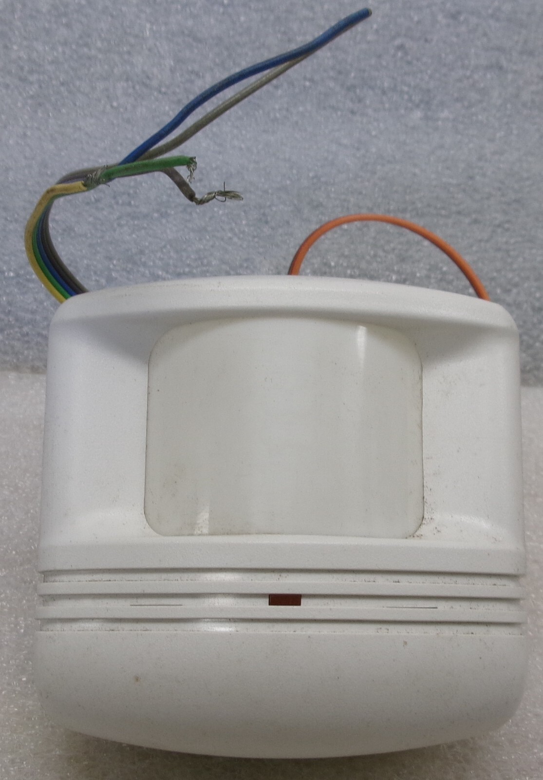 SENSOR ONLY CX-100 Wattstopper Occupancy Sensor Passive Infrared +24VDC #LOS39