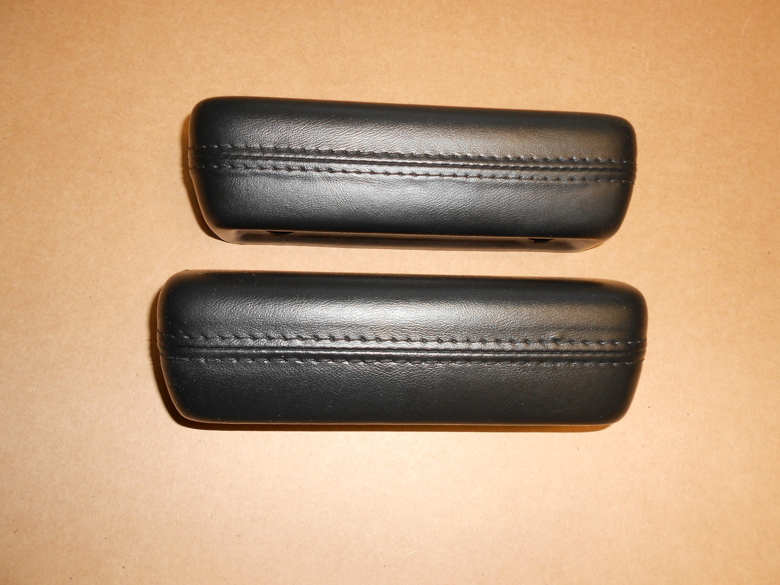 fits 68 69 70 71 72 Dart armrest pads A-Body 1968 1969 1970 1971 1972 NEW