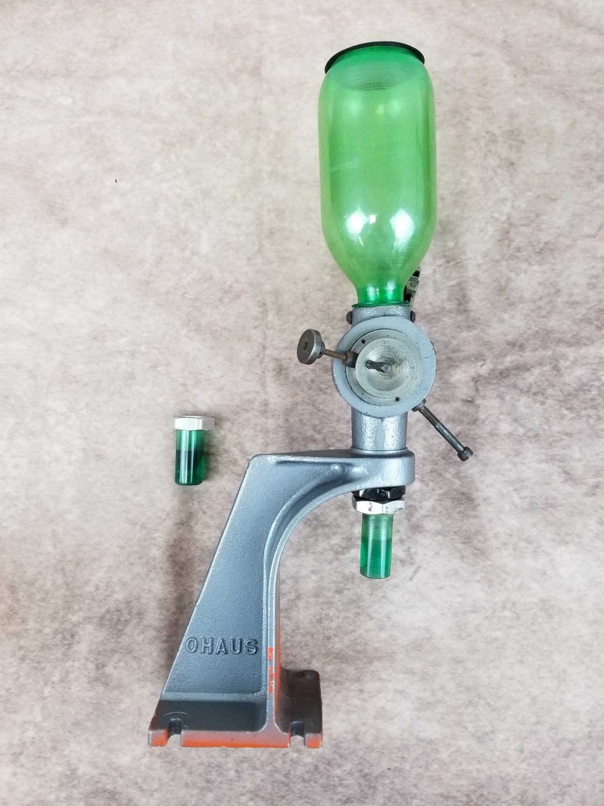 OHAUS 7250 POWDER MEASURE W/HEAVY STAND Reloading Hand Load Bench Loader