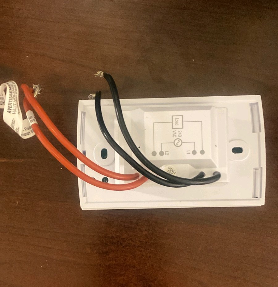 Honeywell TL7235A1003 LineVoltPRO 7000 Non Programmable Thermostat