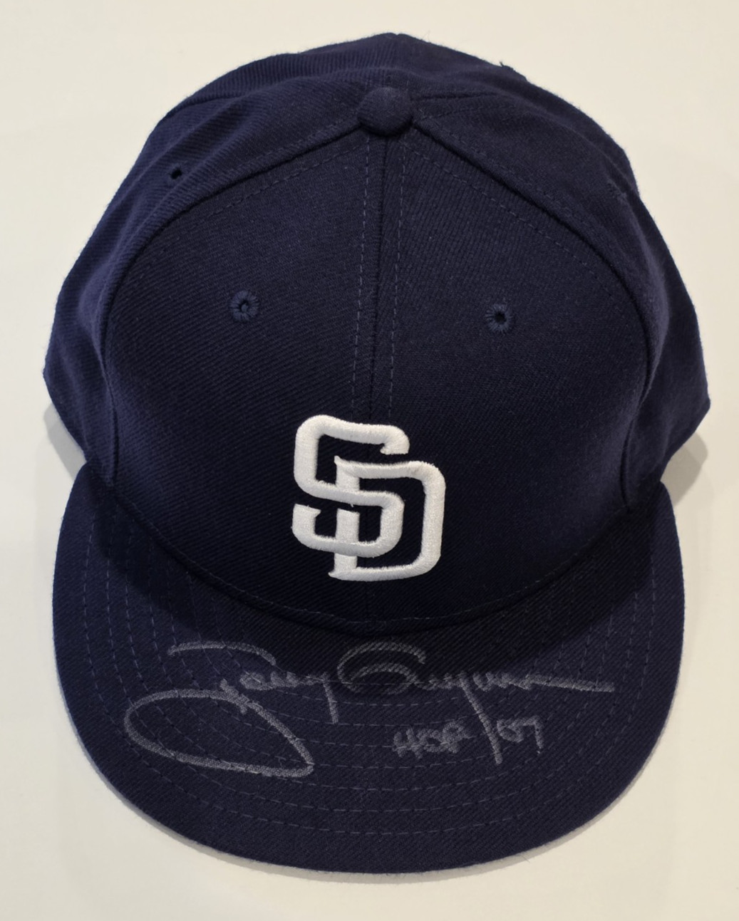 Rare TONY GWYNN Signed NEW ERA Authentic Hat-HALL OF FAME-SAN DIEGO PADRES-JSA