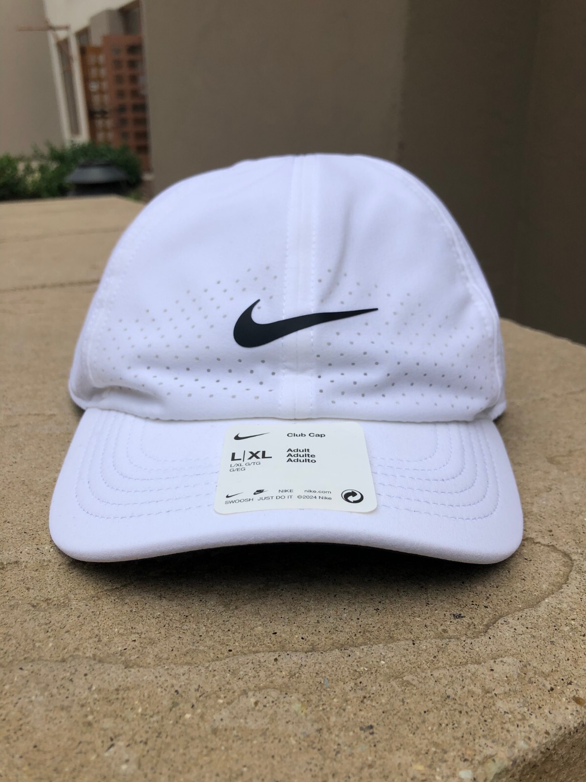 Nike Court Aerobill Tennis Club Hat Cap White Strapback FD6638-100   Adult L/XL