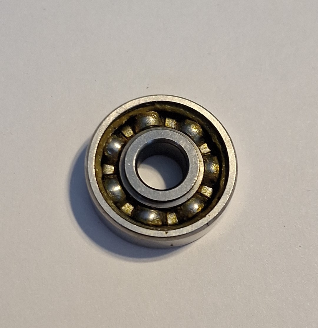 CW Bearing 627z