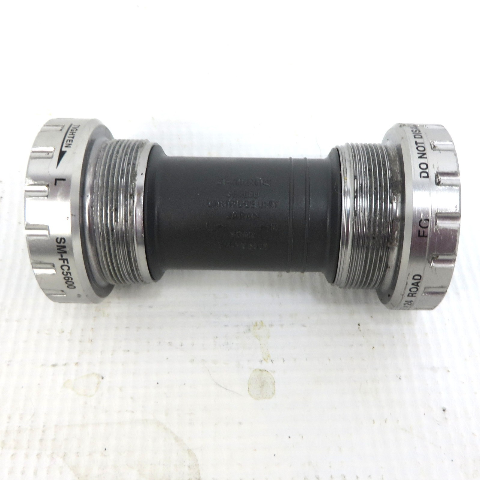 SHIMANO 105 BOTTOM BRACKET SM-FC5600 68mm 90mm 99g Sealed Hollowtech II