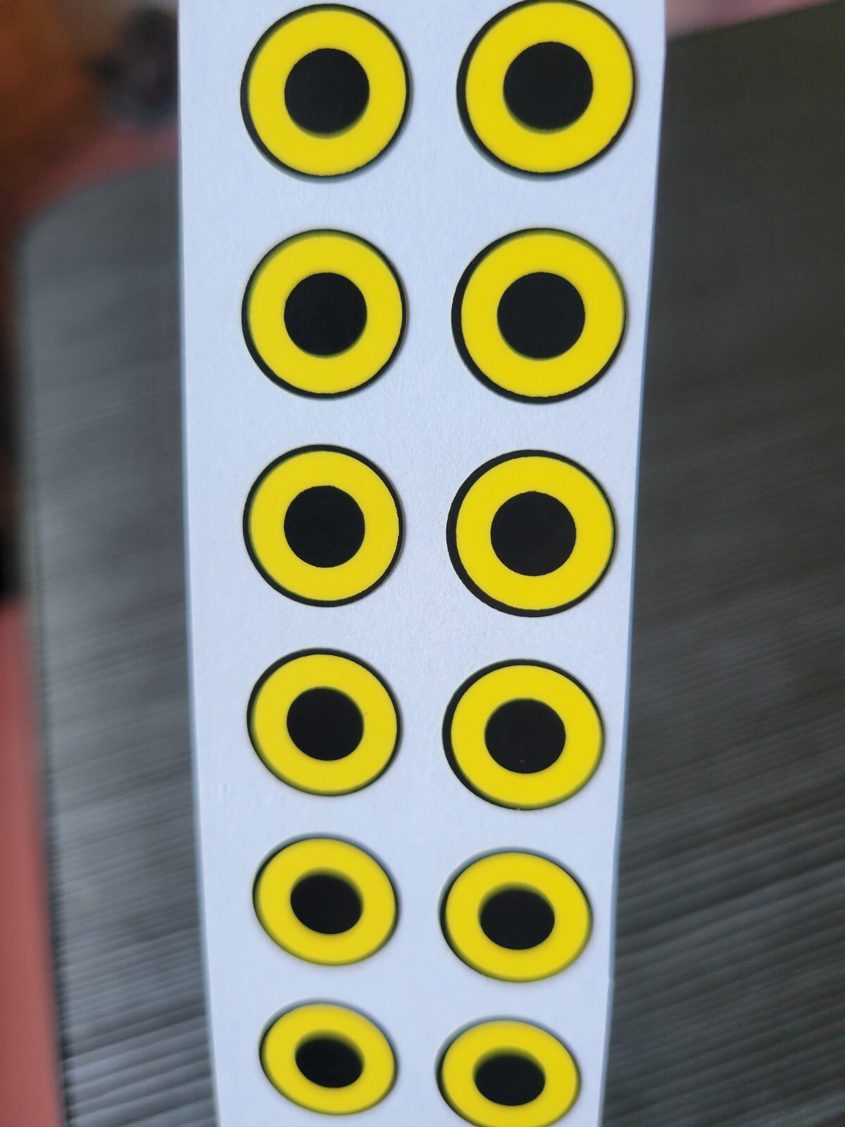 14 Vintage Look FLAT YELLOW & BLACK CIRCLE  .472"  12mm Adhesive Eyes Lures