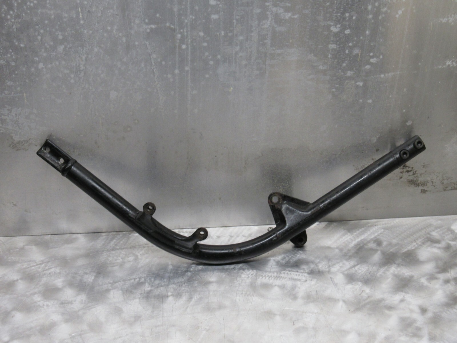 HONDA SHADOW 750 OEM REAR FENDER DOWNTUBE SUBFRAME 1983 VF750C Free Shipping