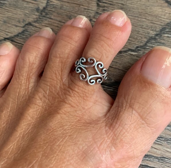 Gift For Womens Stylish Solid Metal Adjustable Toe Ring White Gold Plated Silver