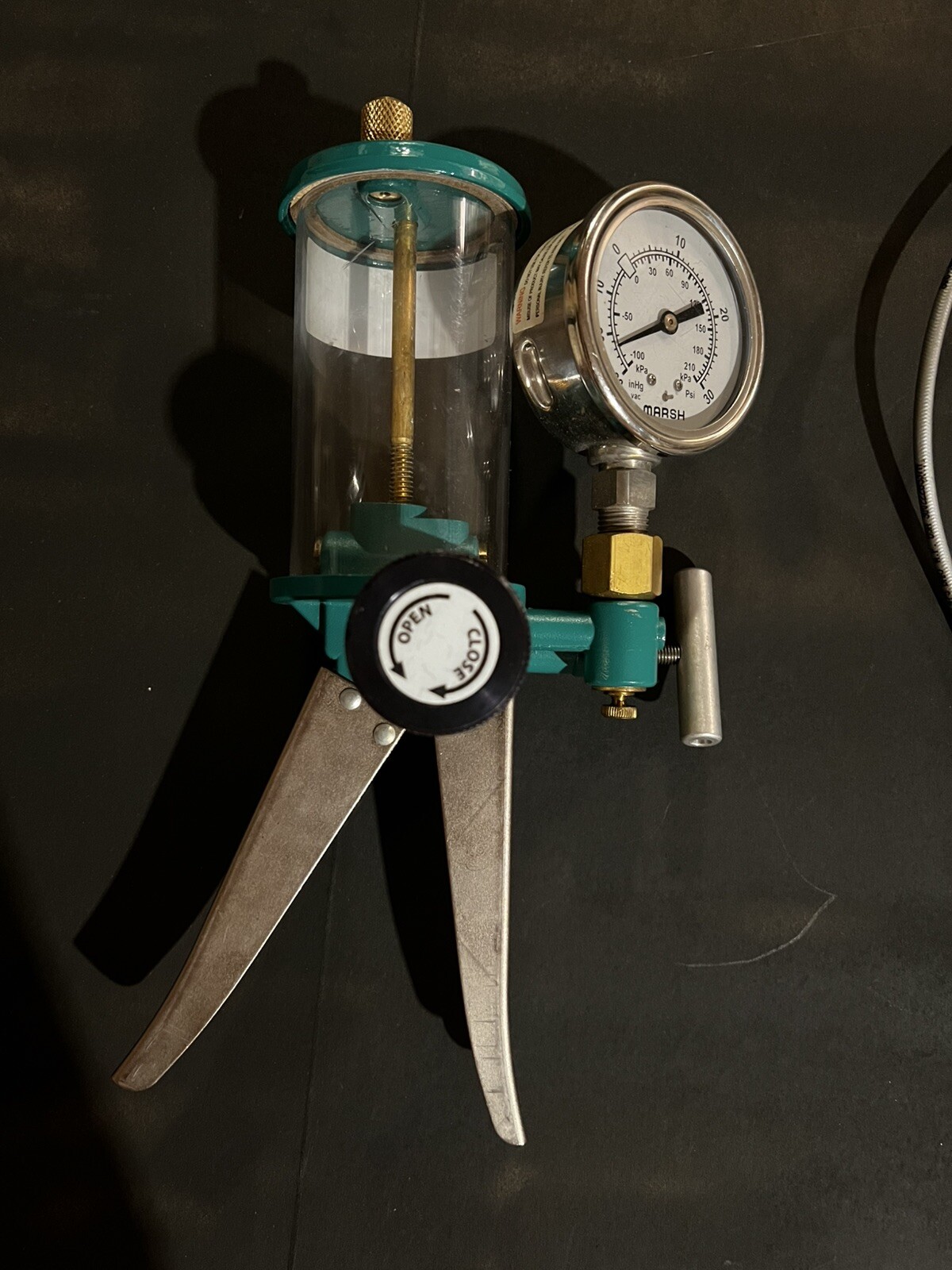 Ralston Instruments 3000 psi hydraulic hand pump with hose!