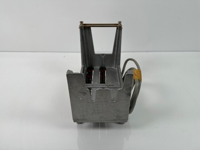 NOS - WESTERN ELECTRIC 603A KEY SYSTEM PANEL FOR 1A2 KEY SYSTEM - HOLDS 2 8" KTU