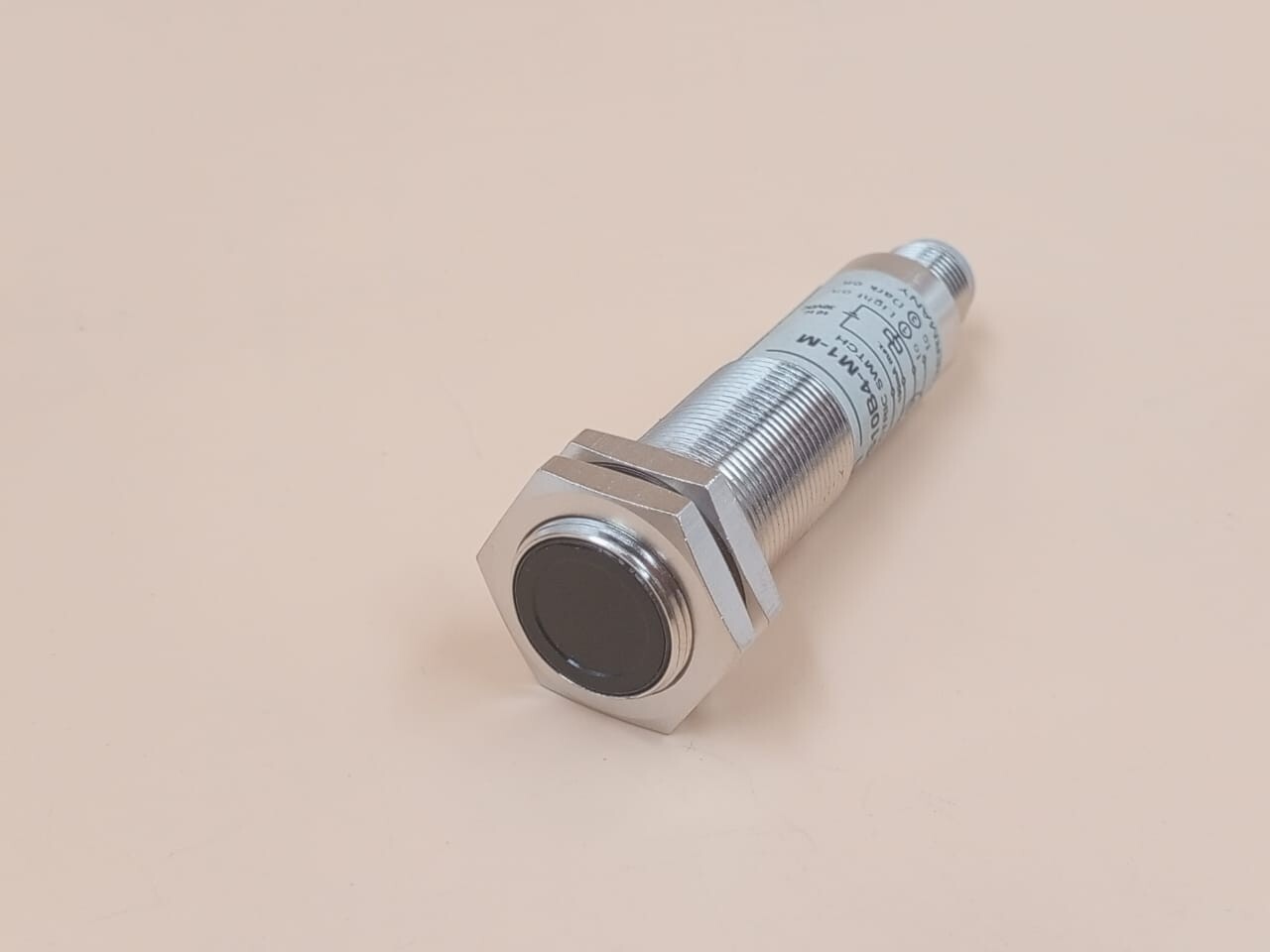 OMRON E3F2-DS10B4-M1-M