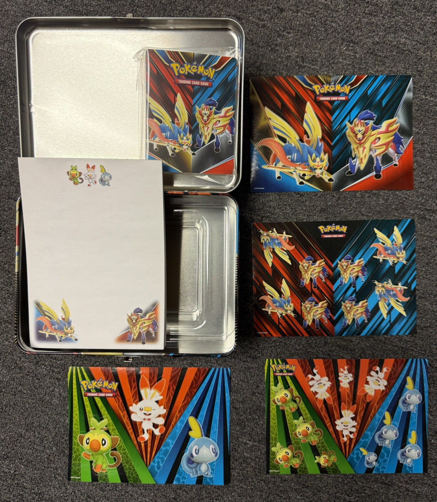Pokemon Collectors Chest Tin Metal Lunch Box Zacian Zamazenta NO PACKS Or CARDS