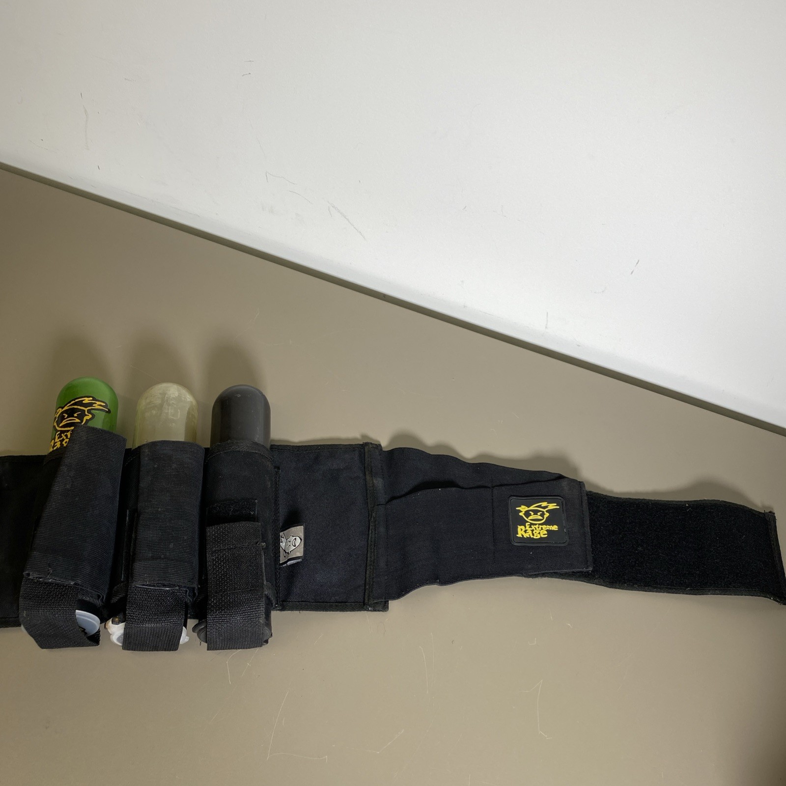 EXTREME RAGE Paintball Pod Pack 3+2 5 Elastic Back Brace