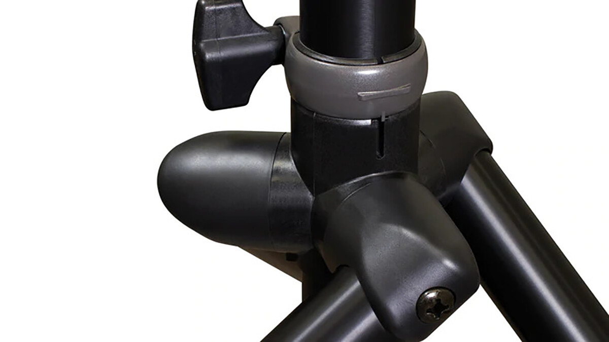 Ultimate Support TS-100B Lift-Assist Aluminum Tripod Speaker Stands UC