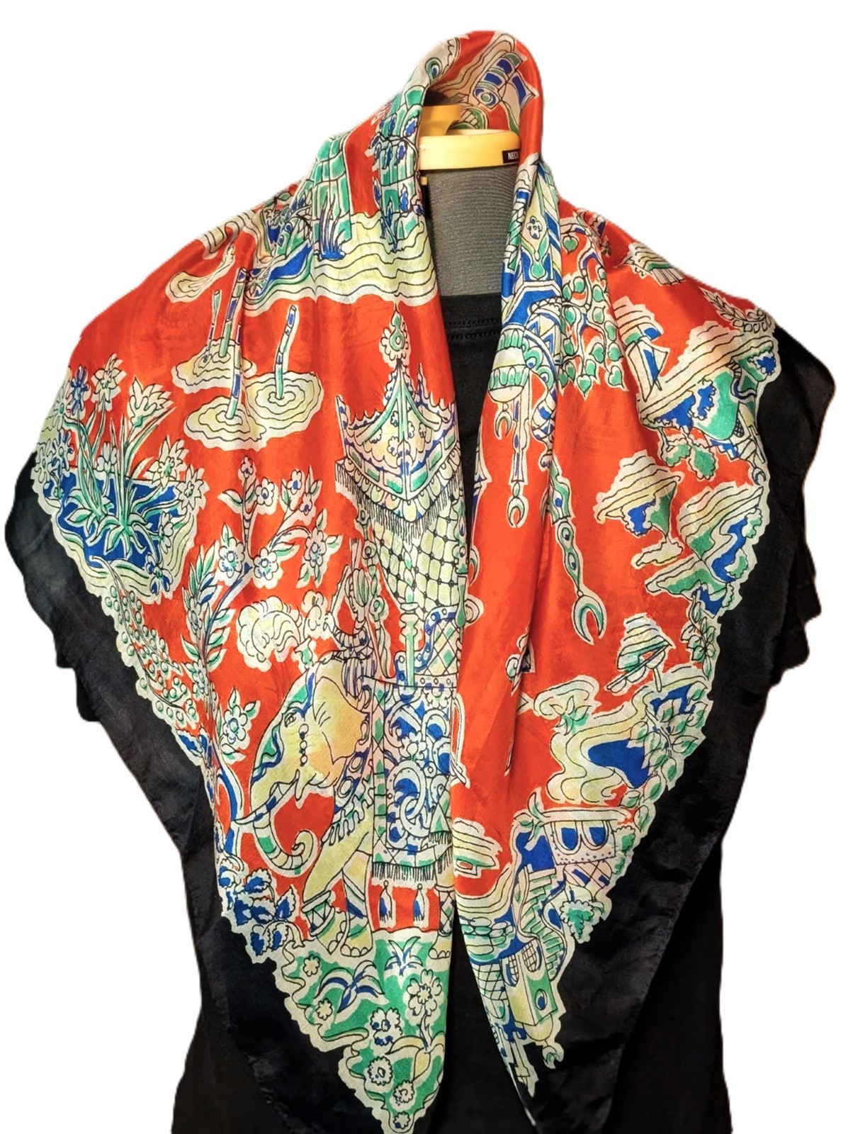 Ladies Pure Silk Scarf 31"X33" Chinoiserie Illustrative Design Vntg Bold Colors