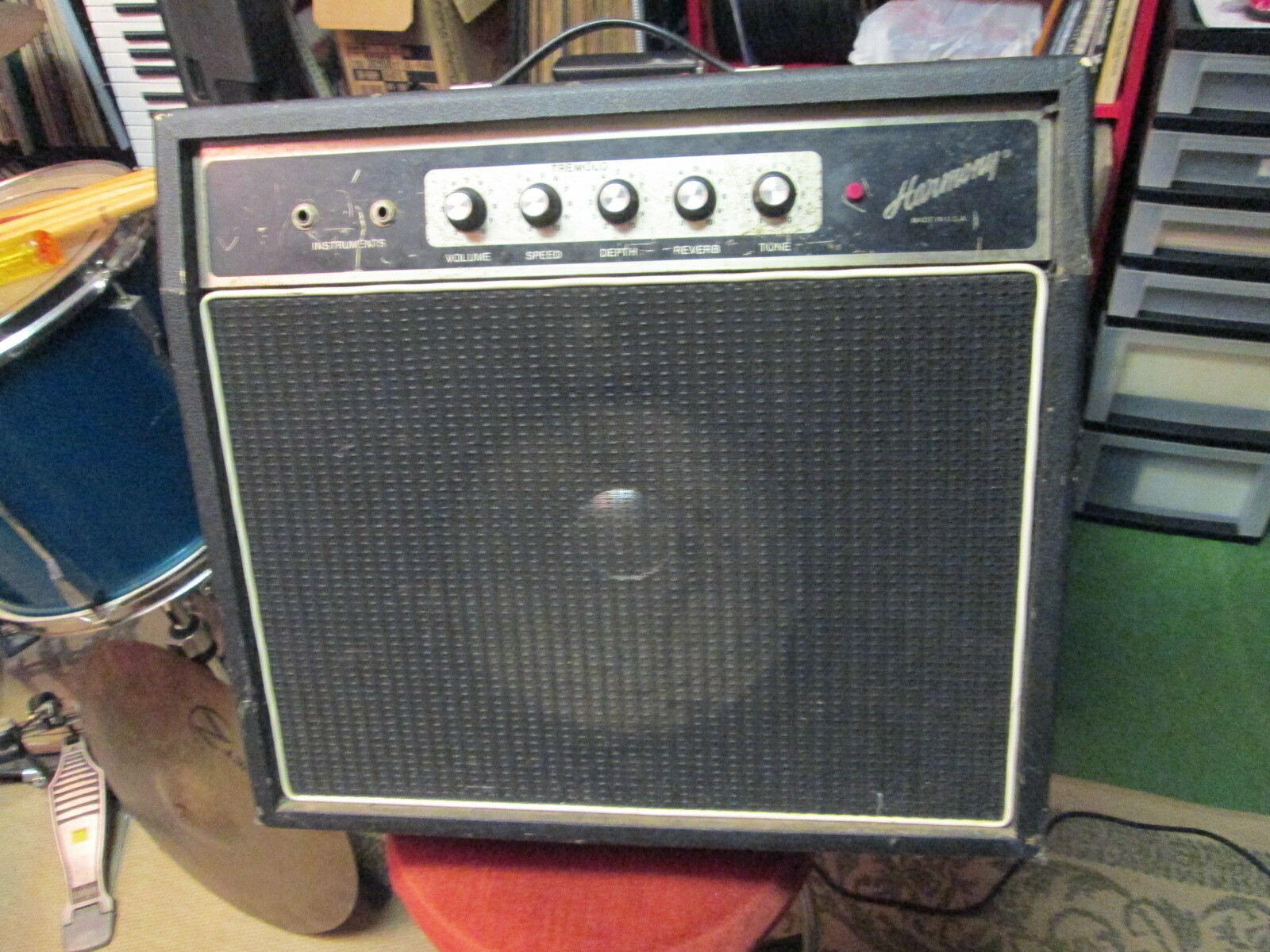 HARMONY model 7490-90 vintage solid state amp combo amplifier w/ tremolo