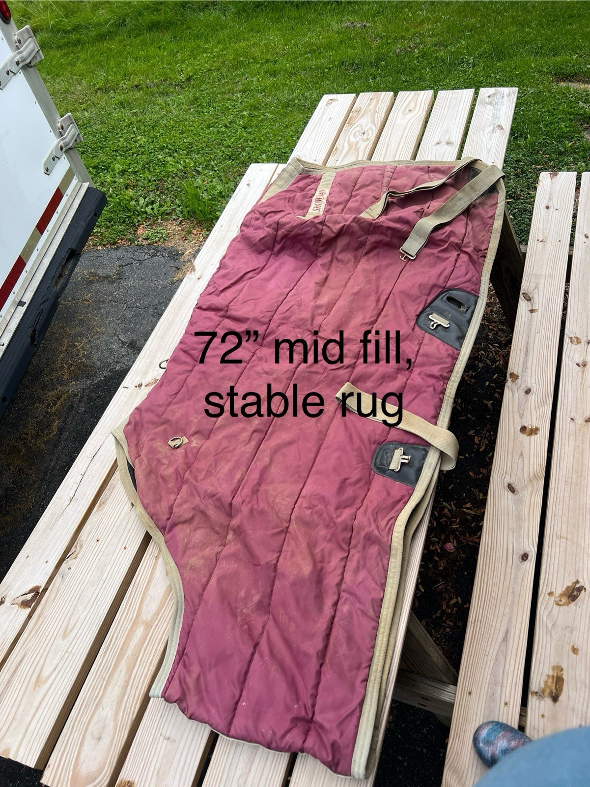 GUC  72” Showman stable rug liner Mid weight fill