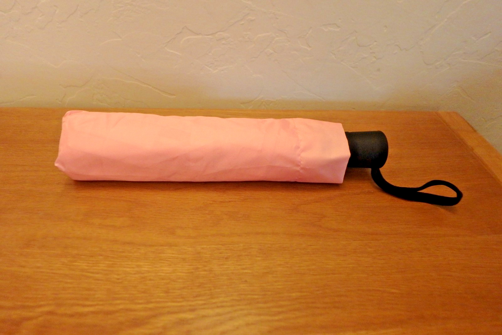 Lancome Paris Pink Umbrella ~ BRAND NEW