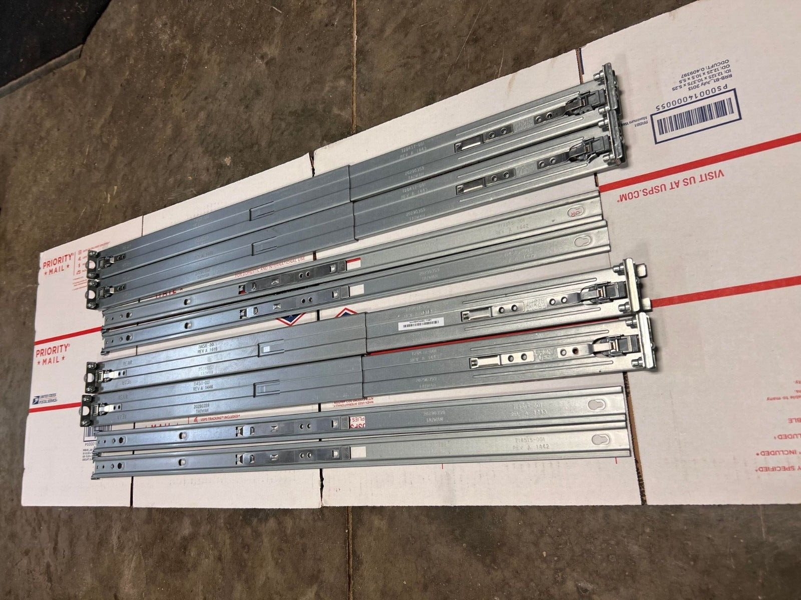 Lot of 2 714511-001 714515-001 HP DL360 G8 G9 1U SFF  Rail Kit  728437-001