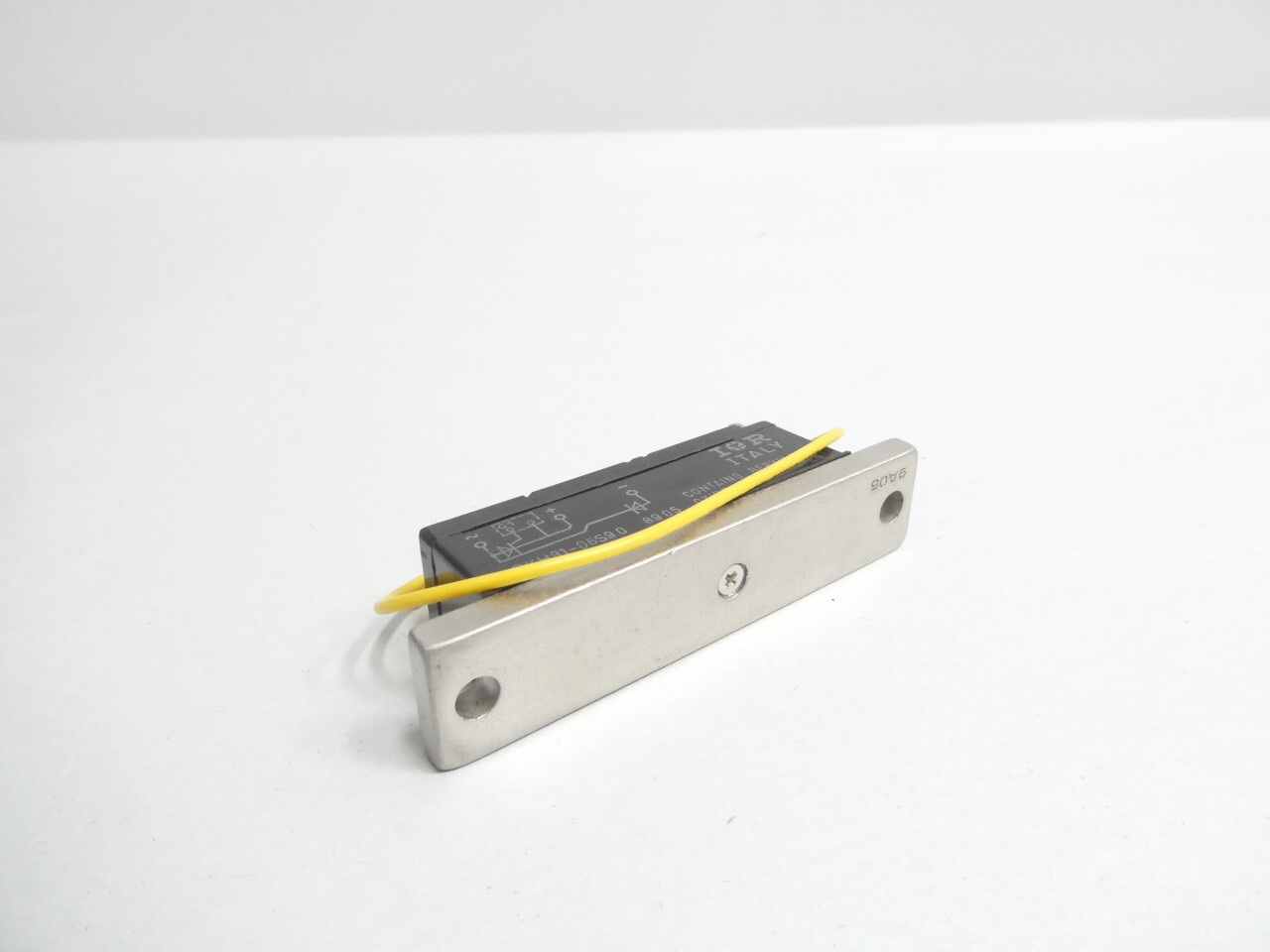 International Rectifier IRKH91-06S90 Thyristor/diode Module