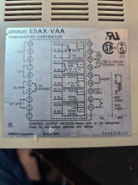 E5AX-VAA OMRON TEMPERATURE CONTROLLER E5AX-VAA IN STOCK SALE $99