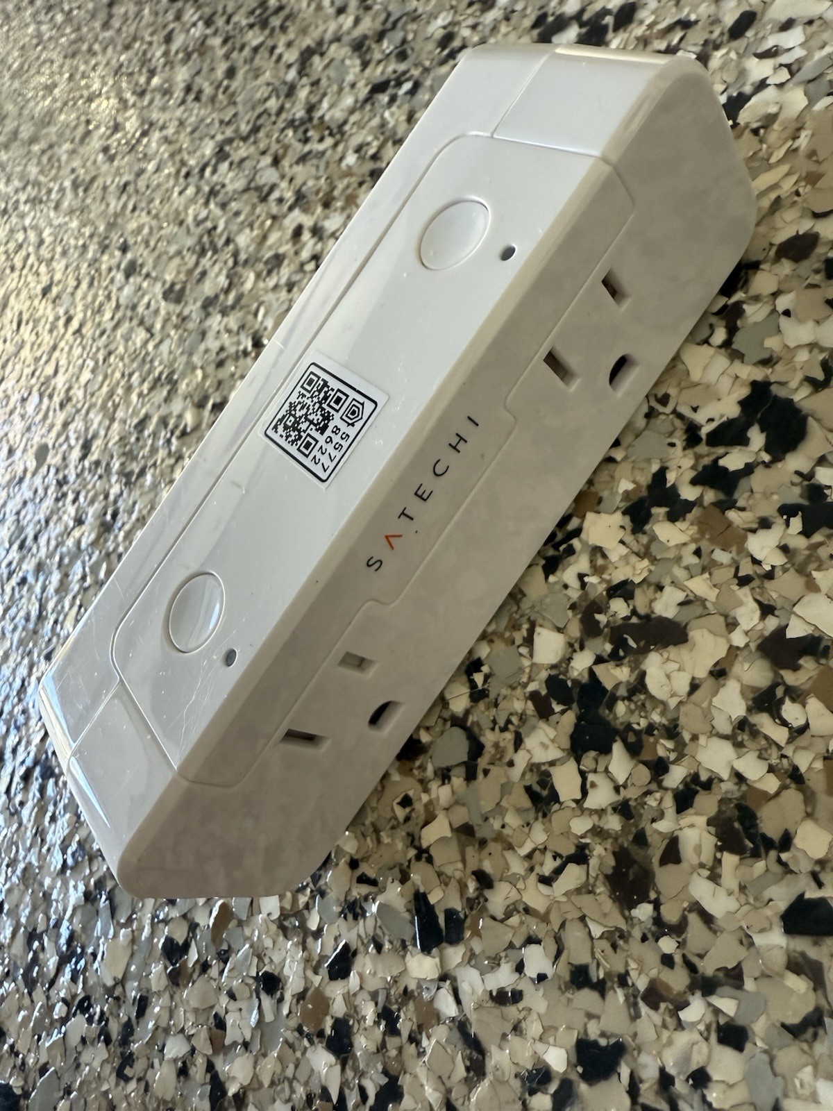Satechi Dual Smart Outlet