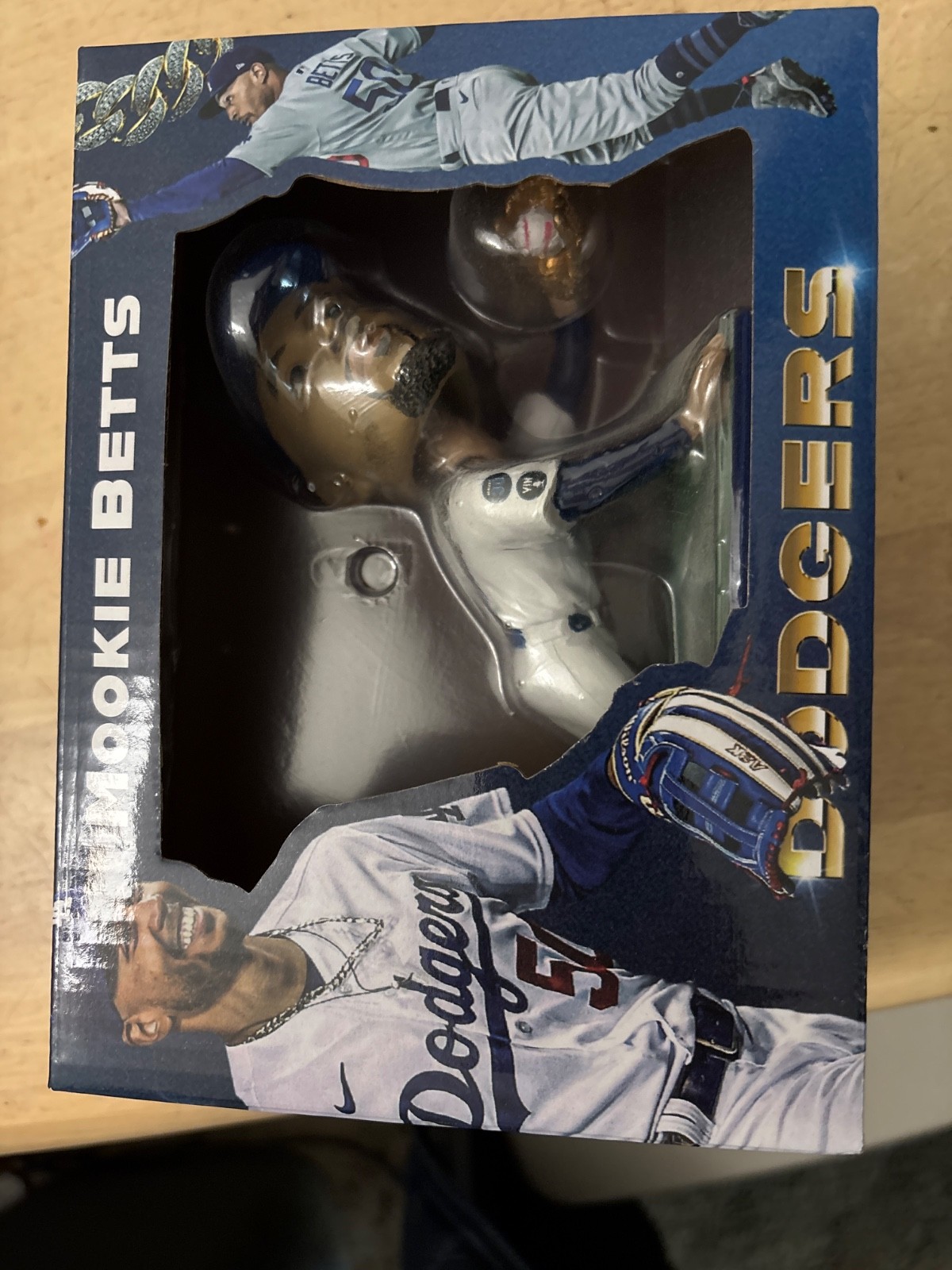 mookie bet gold glove bobble head