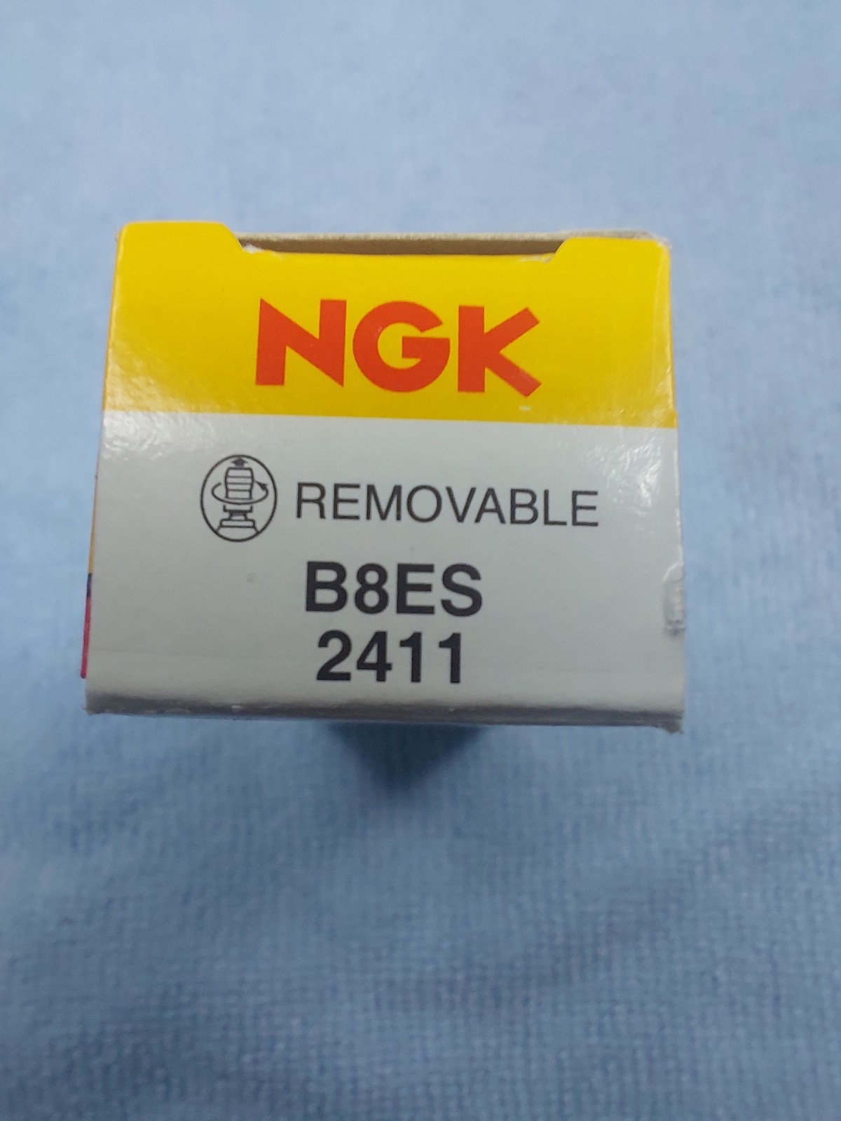 Niterra NGK B8ES Spark Plug 2411
