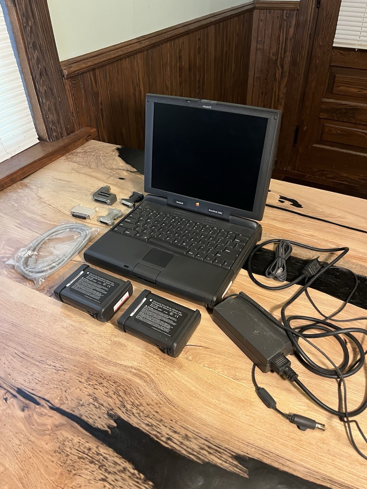 Vintage 1990s Black Apple Macintosh PowerBook 3400c W/ 3 Batteries & Accesories