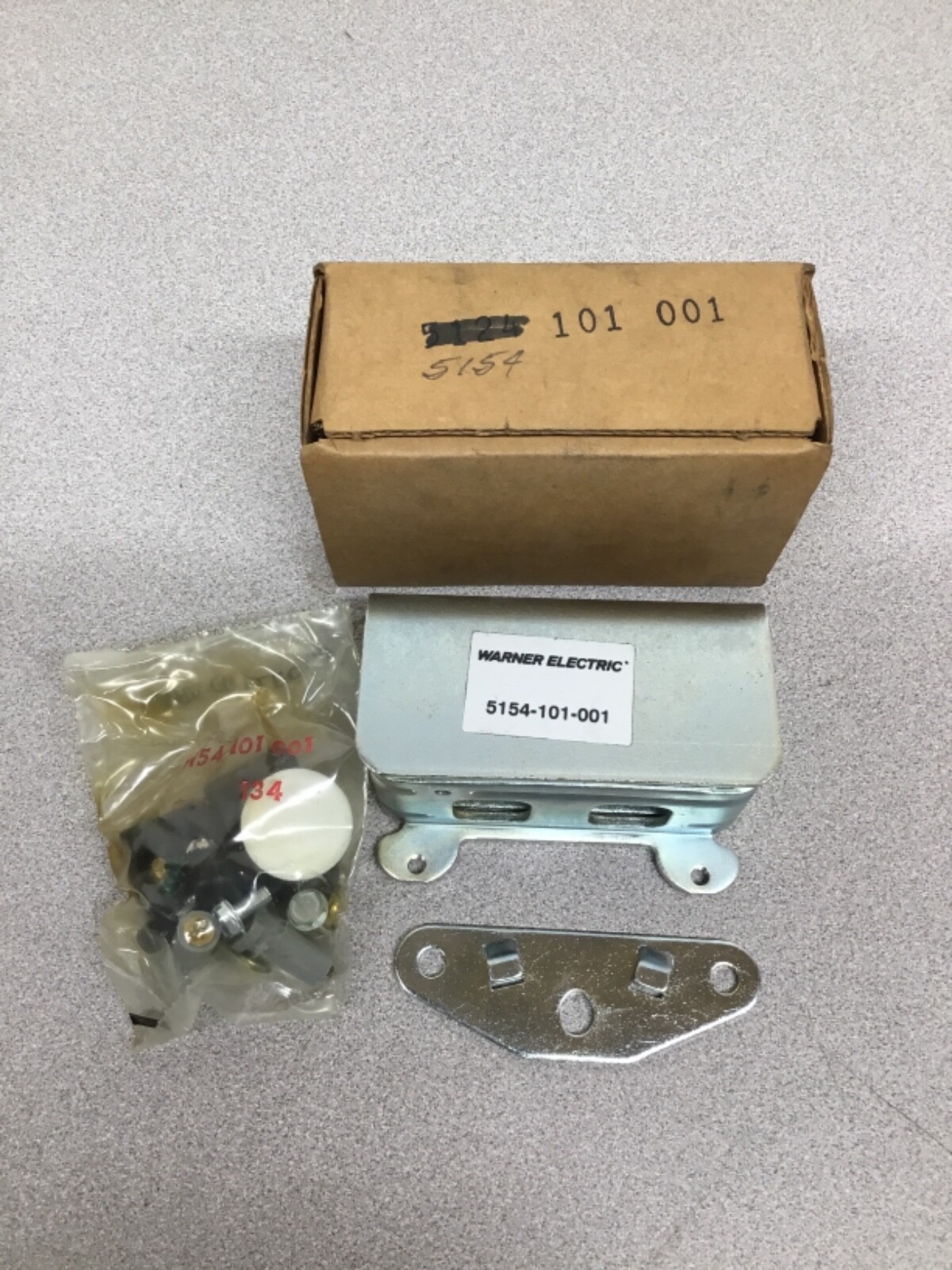 NEW WARNER ELECTRIC 5154-101-001 CONDUIT BOX