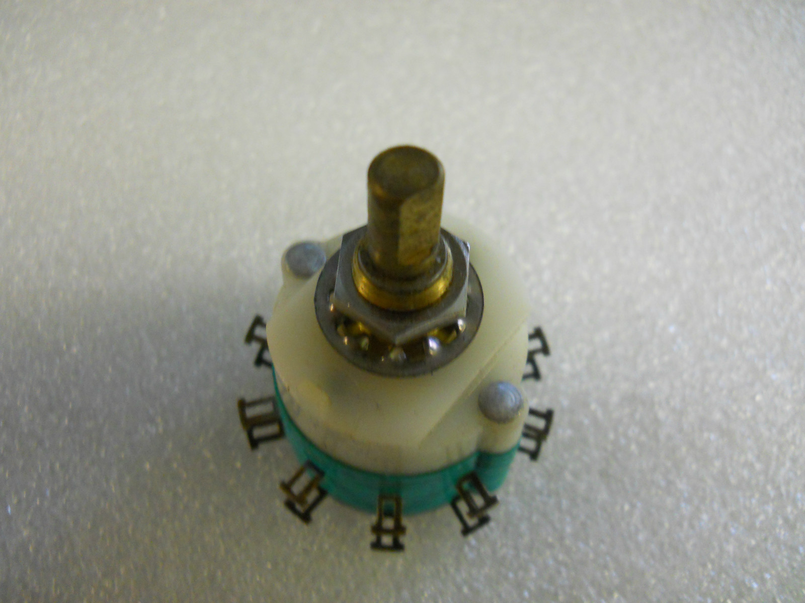 ELECTROSWITCH 2058849731672 10 POSITION ROTARY SWITCH NEW CONDITION NO BOX
