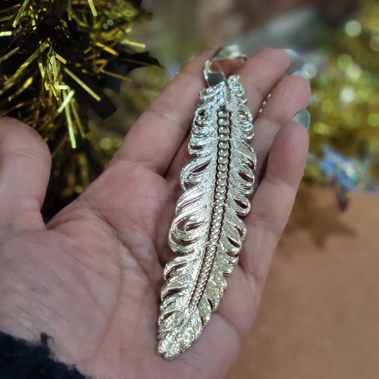Silver-tone Hat Feather for Cowboy Hat Accessory