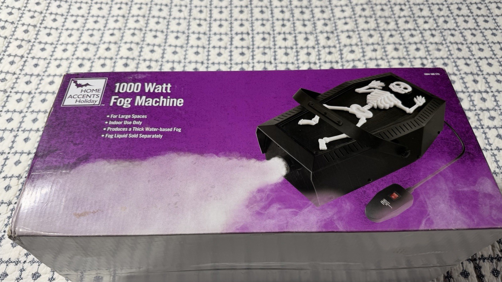 Home Accents Halloween Ground Fogger 400-Watt Fog Machine w Remote