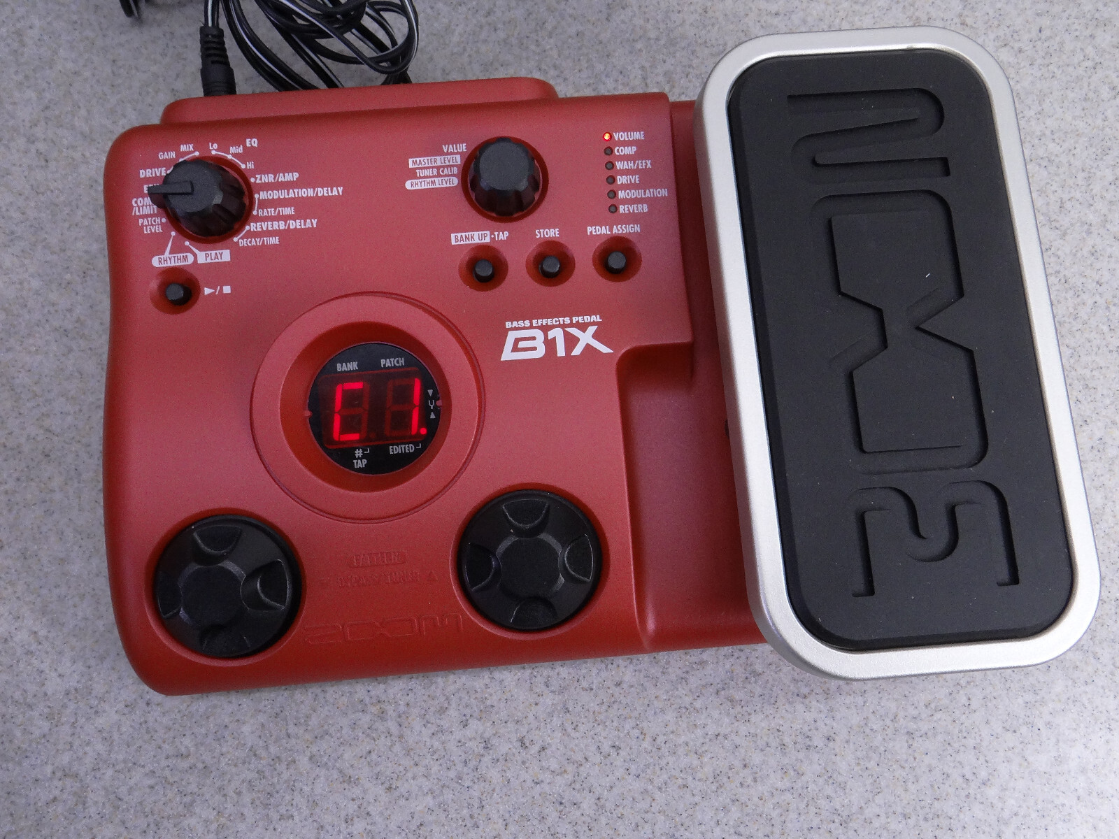 Zoom B1X Bass Effects Pedal
