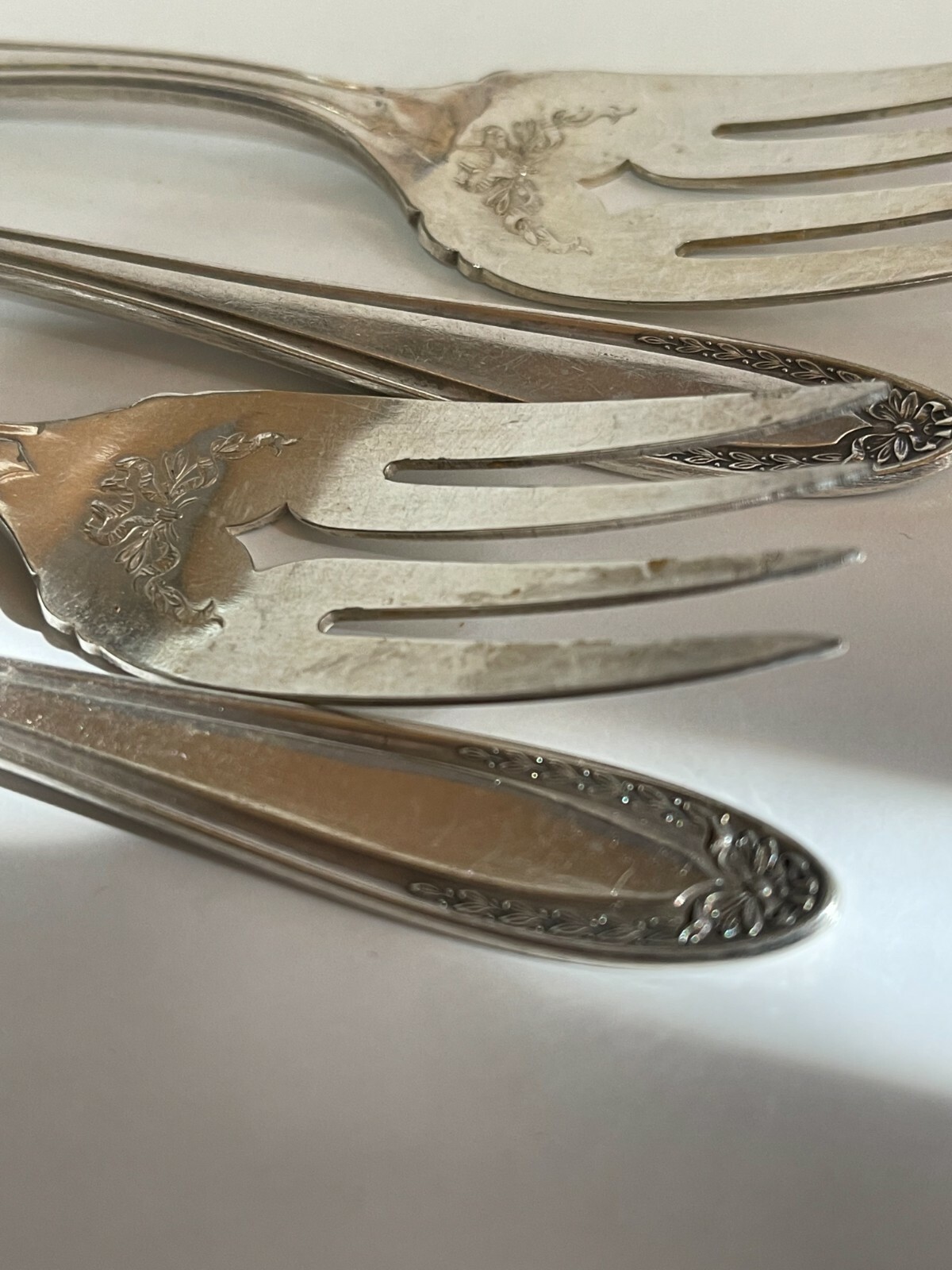 Oneida Community Par Plate Bridal Wreath - lot of (4) 6" small forks
