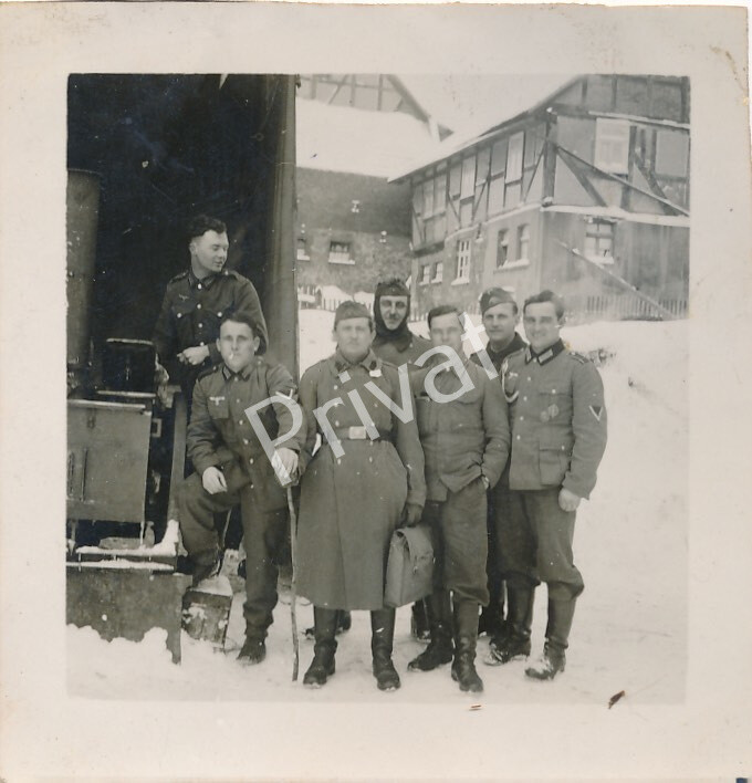 Photo WW II Wehrmacht Soldiers Truck Loaded France K1.59