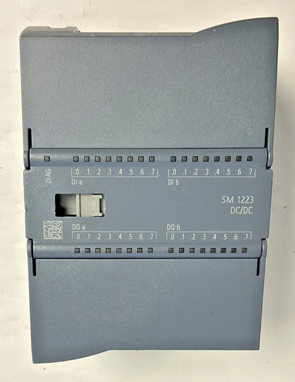 SIEMENS 6ES7 223-1BL32-0XB0 EXPANSION MODULE 24VDC