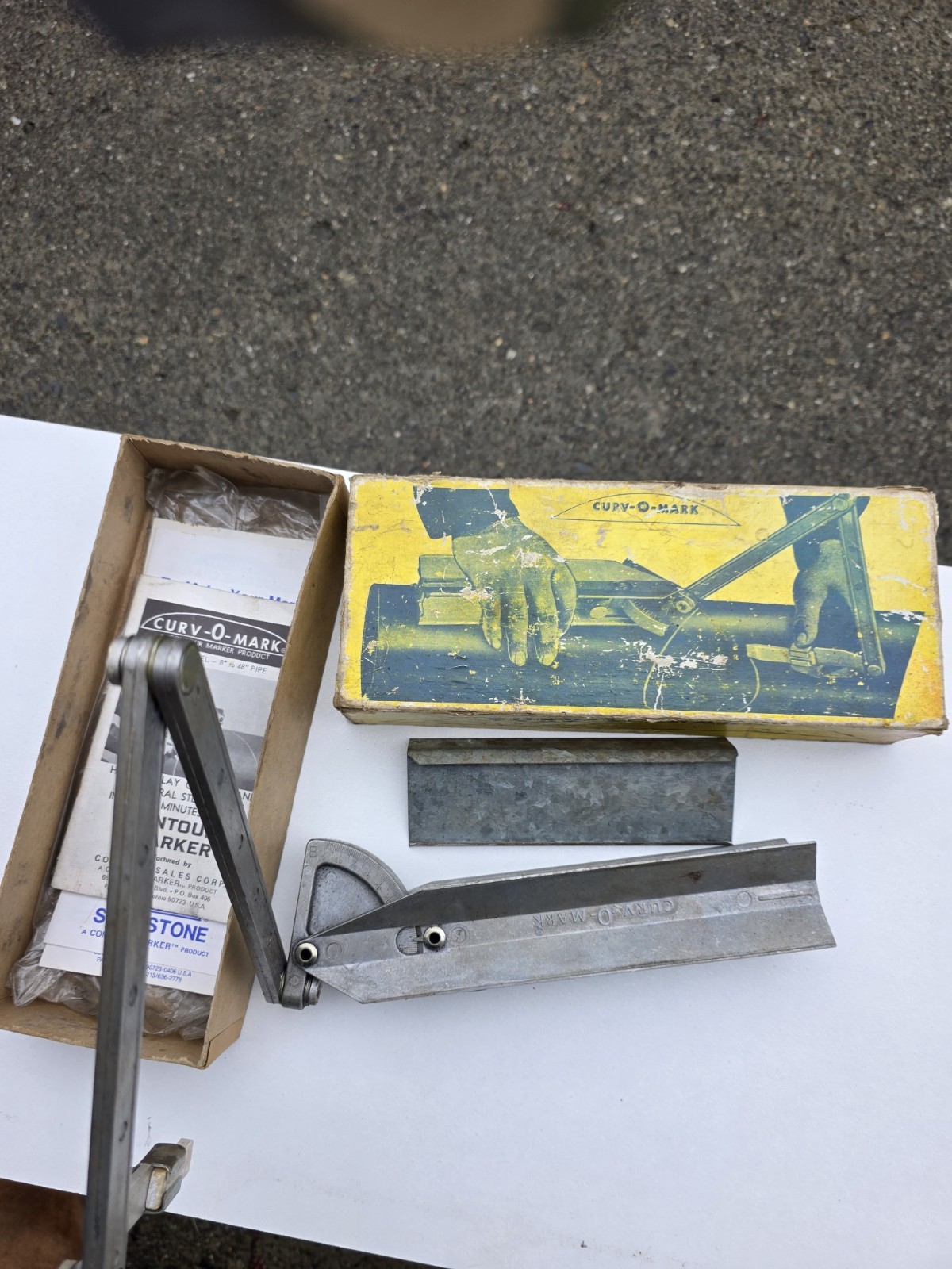 Curv-O-Mark Contour Marker Pipe Tool with Box and Instructions
