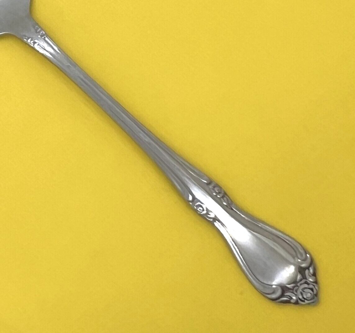 ONEIDA'S SSS CELEBRITY GLOSSY STAINLESS FLATWARE SINGLE PIECES & GROUPS - CHOICE