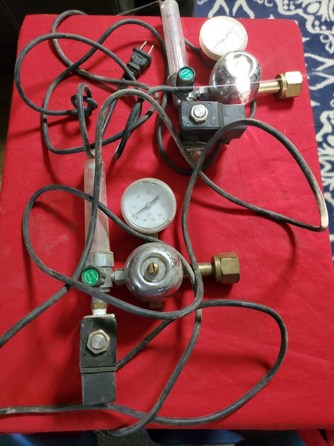 2 Hydrofarm (CO2) Carbon Dioxide System Regulator Liding 2W2T