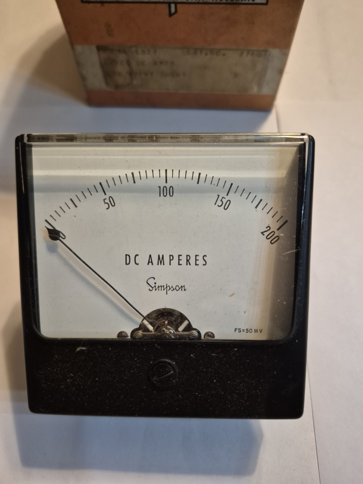 Simpson 0-200 DC Amperes Model 1327 New old stock Free Shipping