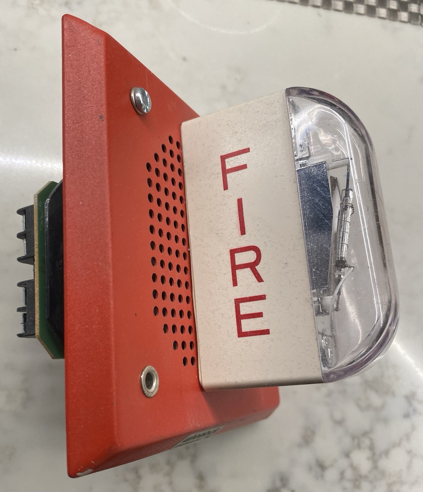WHEELOCK WALL FIRE ALARM SPEAKER STROBE, E-70-LSM-24, 25/70 VRMS