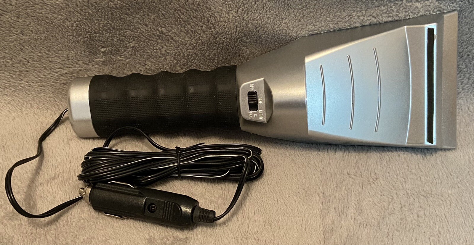 Heated Ice Scraper With Built In Flashlight - Car Scraper, Snow/ Ice, Winter