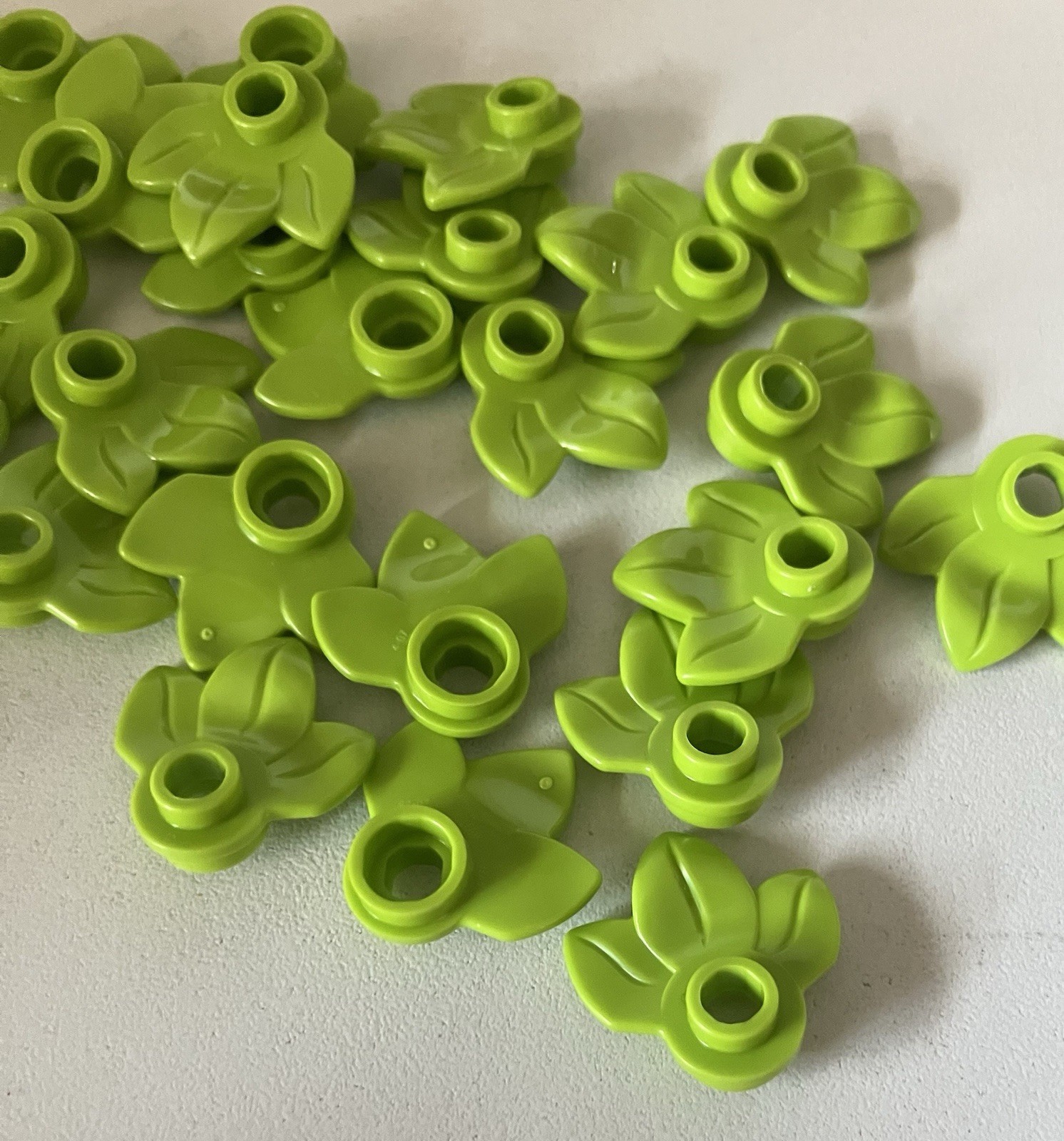 LEGO 50 New Pieces Lime Green Plant, w/ Plate 1X1 (32607) leaf flower