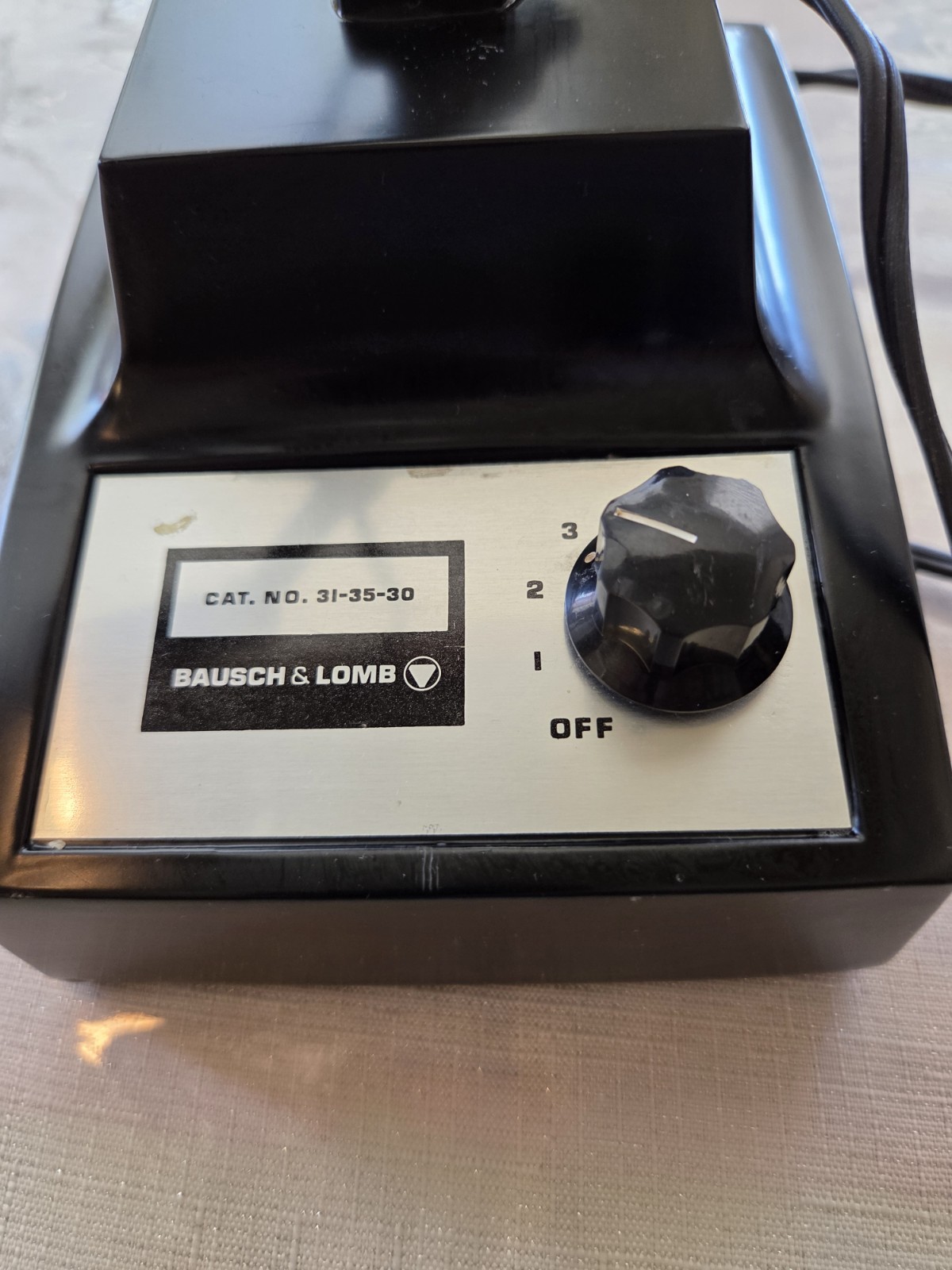Bausch & Lomb 31-35-30 Illuminator & Transformer For Microscope Adjustable Stand